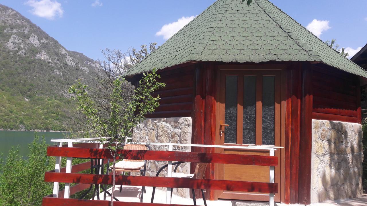 B&B Konak Plužine Exteriör bild