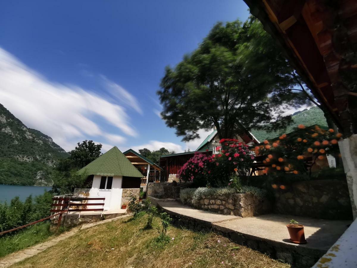 B&B Konak Plužine Exteriör bild